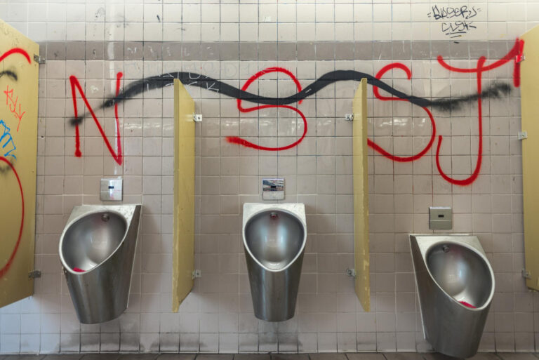 73